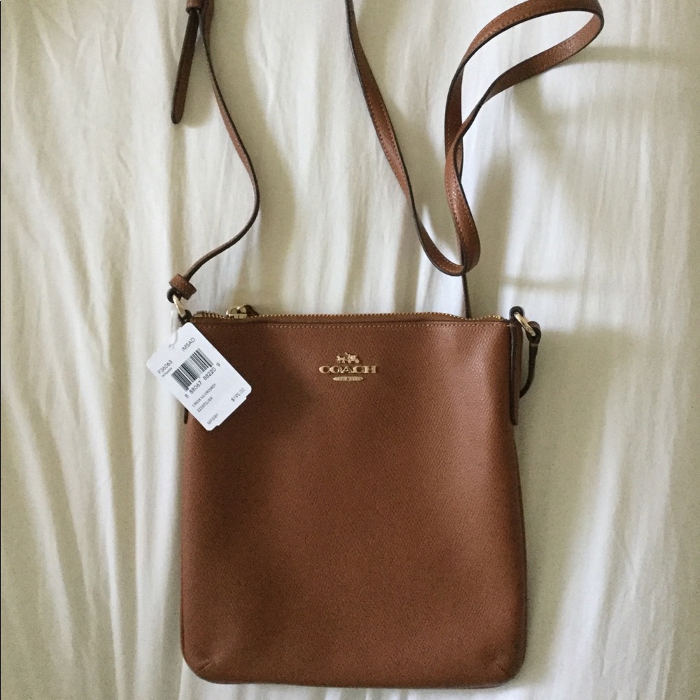 Coach leather crossbody bag Saddle NWT authentic